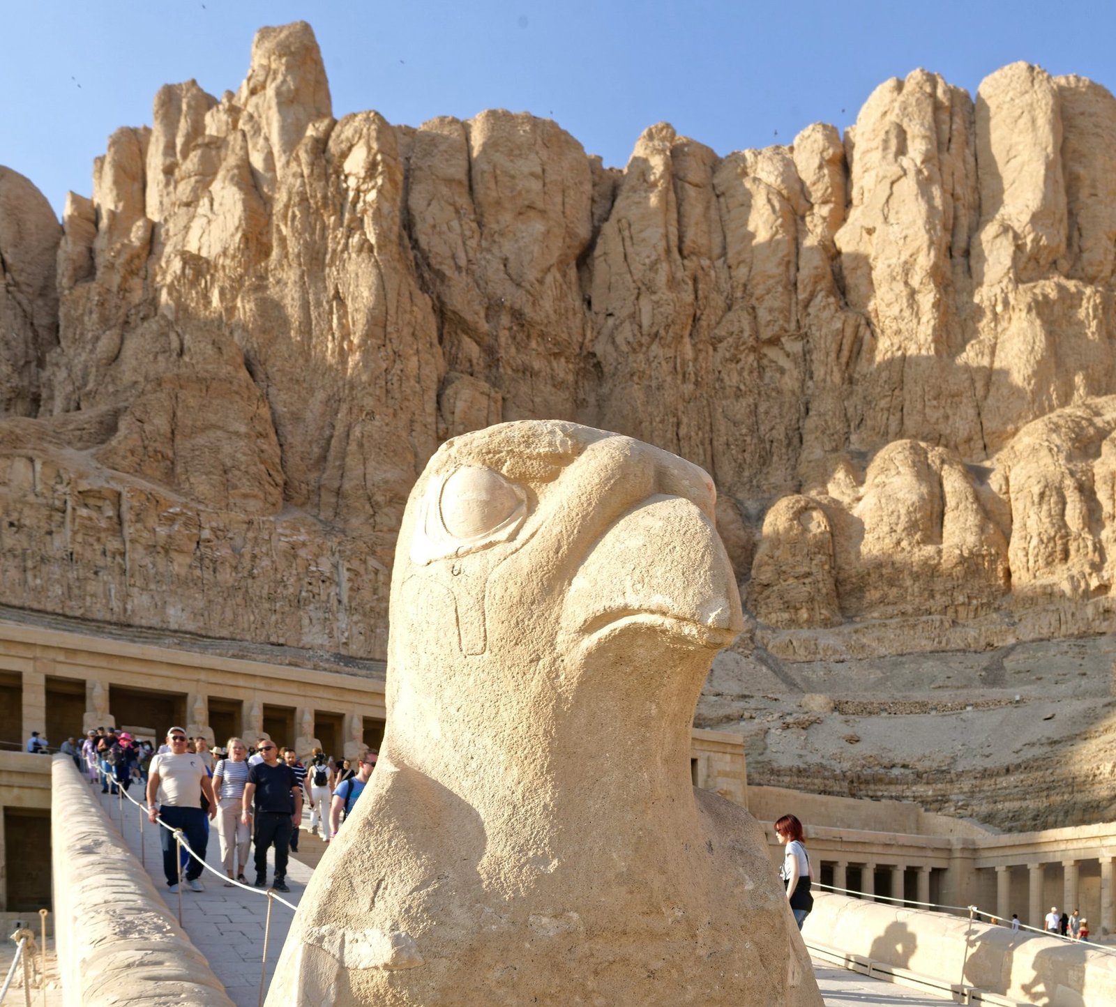 The mortuary Temple oh Hatshepsut.